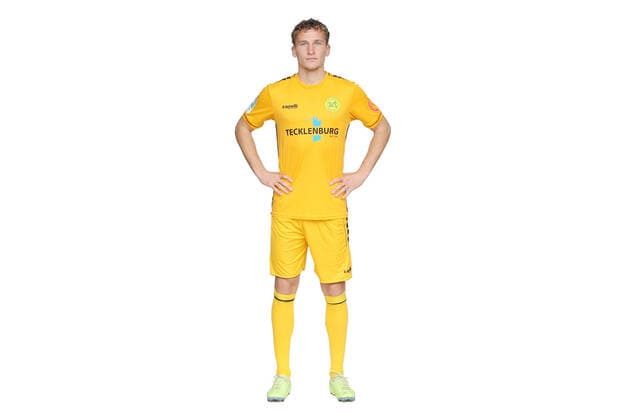 Straelen, Germany 22 October 2022 Regionalliga West 2022 2023 SV Straelen team shooting team photo Joep Munsters SV Straelen Tecklenburg stadium North Rhine-Westphalia Copyright: xFotostandx xvanxderxVeldenx
