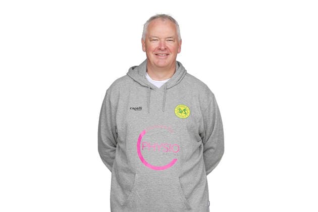 Straelen, Germany 22 October 2022 Regionalliga West 2022 2023 SV Straelen team shooting team photo co coach Michael Küpper Kuepper SV Straelen Tecklenburg stadium North Rhine Westphalia Copyright: xFotostandx xvanxderxVeldenx