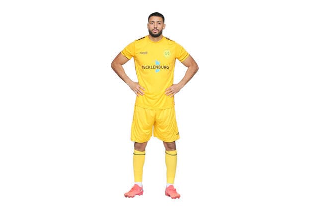 Straelen, Germany 22 October 2022 Regionalliga West 2022 2023 SV Straelen team shooting team photo Said Harouz SV Straelen Tecklenburg stadium North Rhine Westphalia Copyright: xFotostandx xvanxderxVeldenx