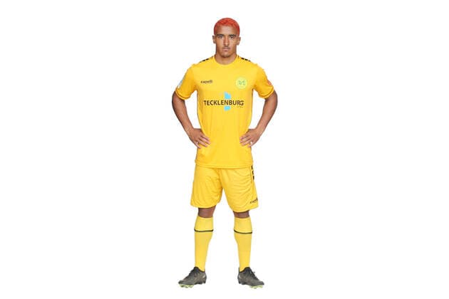 Straelen, Germany 22 October 2022 Regionalliga West 2022 2023 SV Straelen team shooting team photo Tyron Ken Rayomba Mata SV Straelen Tecklenburg stadium North Rhine-Westphalia Copyright: xFotostandx xvanxderxVeldenx