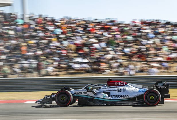 63 RUSSELL George (gbr), Mercedes AMG F1 Team W13, action during the Formula 1 Aramco United States Grand Prix 2022, 19th round of the 2022 FIA Formula One World Championship, WM, Weltmeisterschaft from October 21 to 23, 2022 on the Circuit of the Americas, in Austin, Texas - F1 - UNITED STATES GRAND PRIX 2022 DPPI Panoramic  20221022_G00D7014