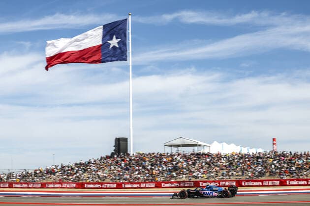 31 OCON Esteban (fra), Alpine F1 Team A522, action during the Formula 1 Aramco United States Grand Prix 2022, 19th round of the 2022 FIA Formula One World Championship, WM, Weltmeisterschaft from October 21 to 23, 2022 on the Circuit of the Americas, in Austin, Texas - F1 - UNITED STATES GRAND PRIX 2022 DPPI Panoramic  20221022_G00D7042