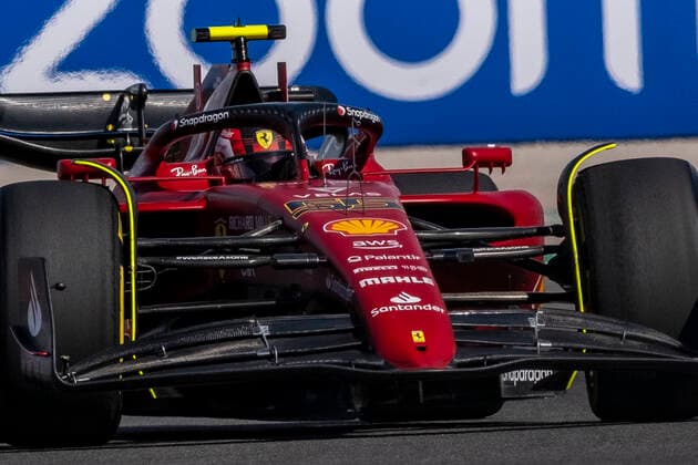 Oct 22, 2022.. Carlos Sainz 55 for the Scuderia Ferrari Racing team in action at the Formula 1 at Circuit of the Americas in Austin Texas. Austin USA - ZUMAc04_ 20221022_zaf_c04_140 Copyright: xRobertxBackmanx
