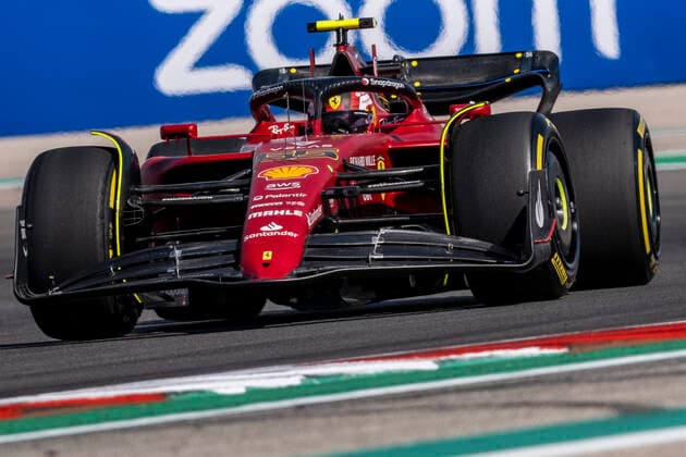 Oct 22, 2022.. Carlos Sainz 55 for the Scuderia Ferrari Racing team in action at the Formula 1 at Circuit of the Americas in Austin Texas. Austin USA - ZUMAc04_ 20221022_zaf_c04_135 Copyright: xRobertxBackmanx
