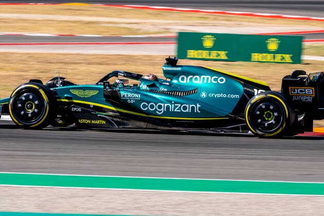 Oct 22, 2022..Lance Stroll 18 from the Aston Martin Racing team in action at the Formula 1 at Circuit of the Americas in Austin Texas. Austin USA - ZUMAc04_ 20221022_zaf_c04_126 Copyright: xRobertxBackmanx