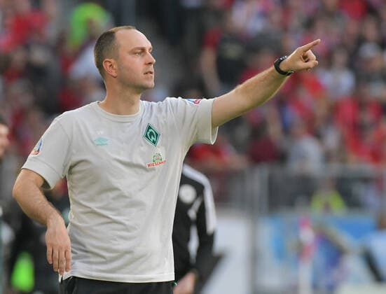 22 10 2022, xblx, football 1 Bundesliga, SC Freiburg Werder Bremen emspor, v l coach Ole Werner SV Werder Bremen DFL DFB REGULATIONS PROHIBIT ANY USE OF PHOTOGRAPHS as IMAGE SEQUENCES and or QUASI VIDEO Freiburg