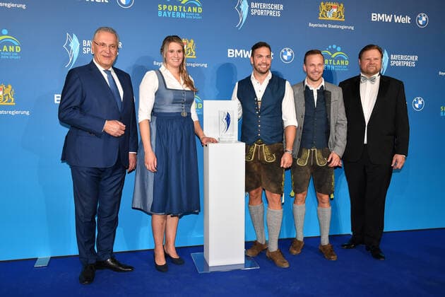Joachim Herrmann, Natalie Geisenberger, Tobias Arlt, Tobias Wendl and Michael A Grimm Bavarian Sports Award 2022 Honoring, Award, Prize BMW World Munich 22 October 2022