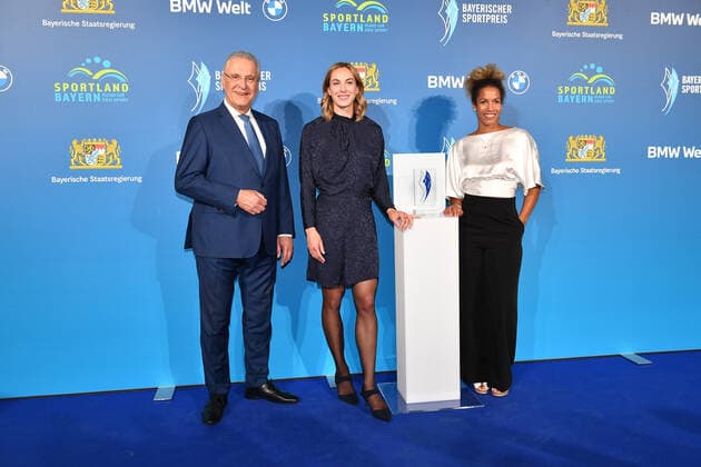 Joachim Herrmann, Alexandra Burghardt and Mariama Jamanka Bavarian Sports Award 2022 Honor, Award, Prize BMW World Munich 22 October 2022