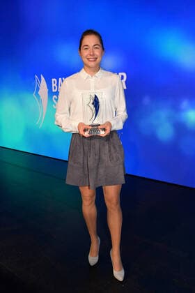Gina Lückenkemper Award of the Bavarian Sports Award 2022 honor, award, prize BMW World Munich 22 October 2022
