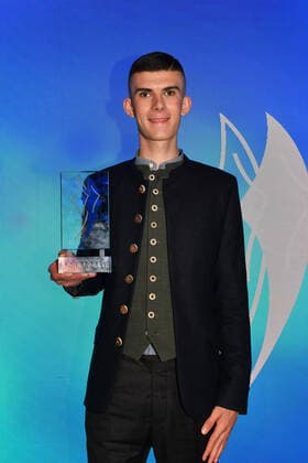 Ben Neumann Award of the Bavarian Sports Award 2022 honor, award, prize BMW World Munich 22 October 2022