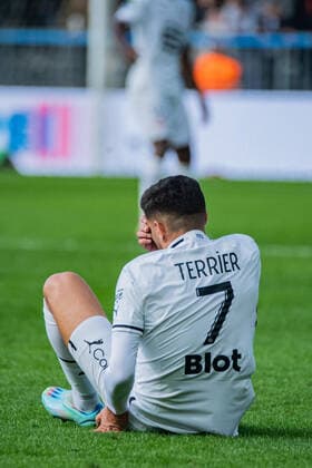 Martin Terrier (Stade Rennais) FOOTBALL : Angers SCO vs Stade Rennais - Ligue 1 - Journee 12 - 23 10 2022 BaptisteAutissier Panoramic 
