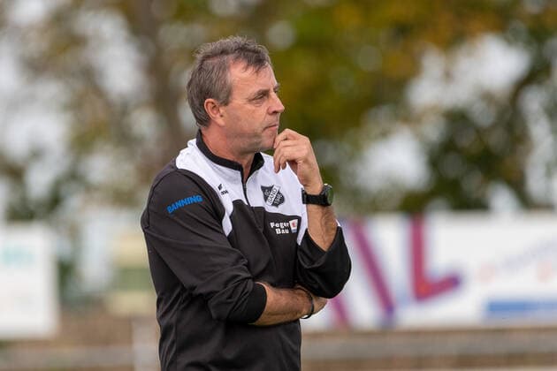 Alexander Fischinger SC Sand, Coach GER, SC Sand vs 1 FC Koeln U20, Football, 2 Women Bundesliga, Matchday 6, Season 2022 2023, 23 10 2022 GER, SC Sand vs 1 FC Koeln U20, Football, 2 Women Bundesliga, Matchday 6, Season 2022 2023, 23 10 2022 Willstaett Sand Copyright: xEibner-Pressefoto ThomasxHeßx EPS_EER