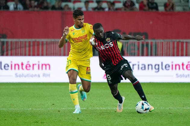 Nicolas Pepe (OGC Nice) - Ludovic Blas (FC Nantes) FOOTBALL : OGC Nice vs FC Nantes - Ligue 1 Uber Eats - Nice - 23 10 2022 NorbertScanella Panoramic 