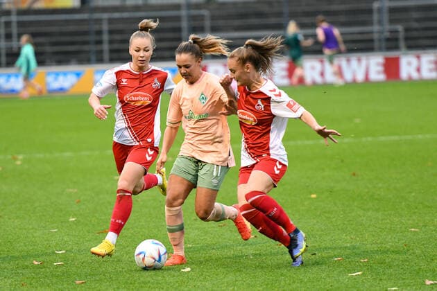 Womens Bundesliga 1 FC Köln SV Werder Bremen, Franz Kremer Stadium, 23 10 2022 Weronika Zawistowska 24 Womens Bundesliga 1 FC Köln SV Werder Bremen 23 10 2022 Copyright: xBEAUTIFULxSPORTS Erlhofx