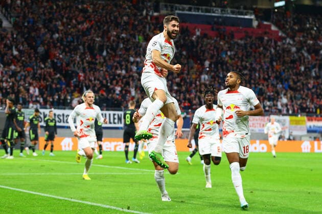 25 10 2022, xtgx, football UEFA Champions League, RB Leipzig Real Madrid emspor, v l Josko Gvardiol Leipzig, 32 jubilation, goal jubilation, jubilate over the goal, celebrate the goal, celebration DFL DFB REGULATIONS PROHIBIT ANY USE OF PHOTOGRAPHS AS IMAGE SEQUENCES AND OR QUASI VIDEO Leipzig