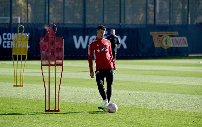 Football, men, season 2022 2023, Europa League, 1 FC Union Berlin, training before the Europa League match 1 FC Union Berlin SC Sporting Braga, in the picture Janik Haberer 1 FC Union Berlin , 26 10 2022, Copyright: xMatthiasxKochx
