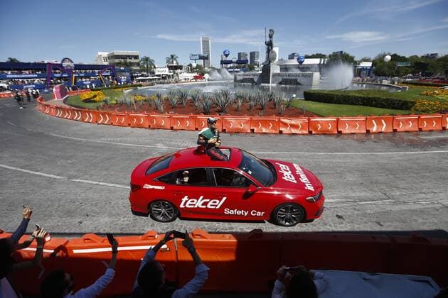 _F1_2022_SHOW_RUN_GDL_PEREZ Sergio Perez of Mexico N-11 Oracle Red Bull Racing RB18 during the Red Bull Show Run GDL 2022 prior to the Formula 1 Grand Prix of Mexico 2022, at La Minerva, on October 25, 2022. <br><br> Sergio Perez of Mexico N-11 Oracle Red Bull Racing RB18 durante el Red Bull Show Run GDL 2022 previo al Gran Premio de Mexico de la Formula 1 2022, en la Minerva, el 25 de Octubre de 2022. GUADALAJARA JALISCO MEXICO  Copyright: xEdgarxQuintanax 20221025145037_F1_2022_SHOW_RUN_GDL_PEREZ19