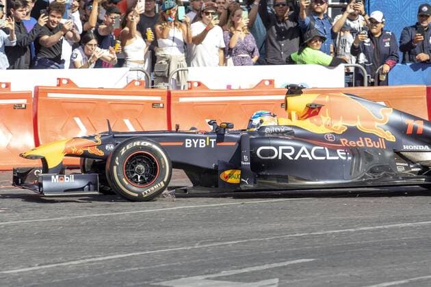 _F1_2022_SHOW_RUN_GDL_PEREZ Sergio Perez of Mexico N-11 Oracle Red Bull Racing RB18 during the Red Bull Show Run GDL 2022 prior to the Formula 1 Grand Prix of Mexico 2022, at La Minerva, on October 25, 2022. <br><br> Sergio Perez of Mexico N-11 Oracle Red Bull Racing RB18 durante el Red Bull Show Run GDL 2022 previo al Gran Premio de Mexico de la Formula 1 2022, en la Minerva, el 25 de Octubre de 2022. GUADALAJARA JALISCO MEXICO  Copyright: xEdgarxQuintanax 20221025121506_F1_2022_SHOW_RUN_GDL_PEREZ82