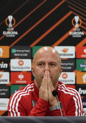 SOCCER - UEFA EL, Sturm vs Feyenoord GRAZ,AUSTRIA,26.OCT.22 - SOCCER - UEFA Europa League, group stage, SK Sturm Graz vs Feyenoord Rotterdam, preview, press conference, PK, Pressekonferenz Feyenoord. Image shows head coach Arne Slot (Feyenoord).  GEPAxpictures xChrisxBauer