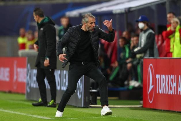 25 10 2022, xtgx, football UEFA Champions League, RB Leipzig Real Madrid emspor, v l Marco Rose Leipzig, coach gives instructions, gestures with arms, gesticulate, gives instructions DFL DFB REGULATES PROHIBIT ANY USE OF PHOTOGRAPHS AS IMAGE SEQUENCES AND OR QUASI VIDEO Leipzig