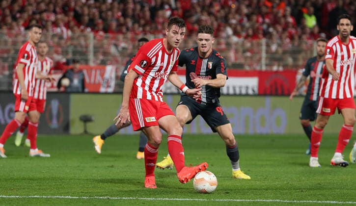 Robin Knoche, Abel Ruiz duel match scene action sports soccer soccer UEL UEFA Europa League men season 2022 2023 27 10 2022 1 FC Union Berlin FCU vs SC Sporting Braga DFL regulations prohibit any use of photographs as image sequences and or quasi video