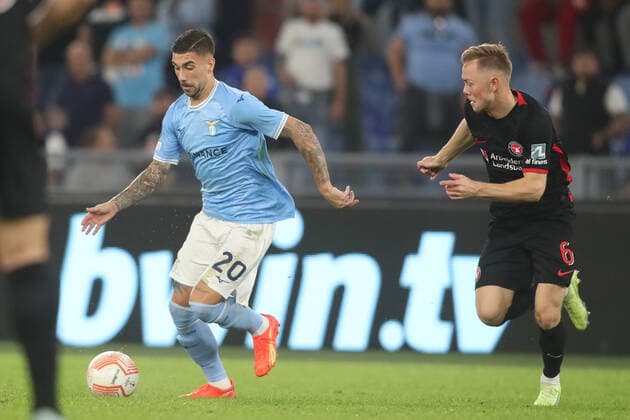 Rome, Italy 27.10.2022: Zaccagni of Lazio and Andersson of Midtjylland In action during the Uefa Europe League 2022-2023 , Group F - SS matchday 5, football match between SS Lazio vs FC Midtjylland at Olympic Stadium in Rome, Italy.  Copyright: xmarcoxiacobuccix xipa-agency.netx xmarcoxiacobuccix 0