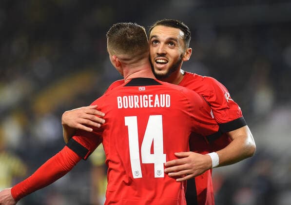 Benjamin Bourigeaud and Amine Gouiri of Stade Rennes during the UEFA Europa League group B match between Fenerbahce and Stade Rennes at Ulker Sukru Saracoglu Stadium in Istanbul, Turkey on October 27, 2022. ( Photo by Seskimphoto ) 