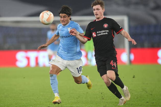 Rome, Italy 27.10.2022: Romero of Lazio and Dyhr In action during the Uefa Europe League 2022-2023 , Group F - SS matchday 5, football match between SS Lazio vs FC Midtjylland at Olympic Stadium in Rome, Italy.  Copyright: xmarcoxiacobuccix xipa-agency.netx xmarcoxiacobuccix 0