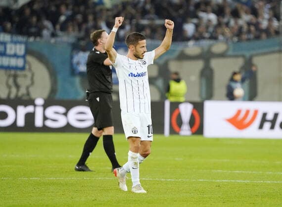 Photo Manuel Geisser 27 10 2022 football men season 2022 2023 UEFA Europa League FC Zuerich FK Bodoe Glimt 2 1 image winning goal scorer Antonio Marchesano cheers action single image