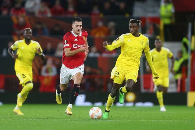 Mandatory Credit: Photo by Phil Oldham Shutterstock (13491515g) Diogo Dalot of Manchester United, ManU and Rasheed Akanbi of Sheriff Manchester United v Sheriff Tiraspol, UEFA Europa League, Group E, Football, Old Trafford, Manchester, UK - 27 Oct 2022 EDITORIAL USE ONLY No use with unauthorised audio, video, data, fixture lists, club league logos or live services. Online in-match use limited to 120 images, no video emulation. No use in betting, games or single club league player publications. Manchester United v Sheriff Tiraspol, UEFA Europa League, Group E, Football, Old Trafford, Manchester, UK - 27 Oct 2022 EDITORIAL USE ONLY No use with unauthorised audio, video, data, fixture lists, club league logos or live services. Online in-match use limited to 120 images, no video emulation. No use in betting, games or single club league player publications. Copyright: xPhilxOldham Shutterstockx 13491515g