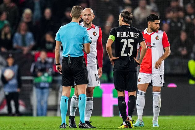 UEFA Europa League: SK Sturm Graz v Feyenoord Graz - Referee Espen Eskas, Gernot Trauner of Feyenoord during the match between SK Sturm Graz v Feyenoord at Stadion Graz-Liebenau on 27 October 2022 in Graz, Austria. Copyright: xYannickxVerhoevenx