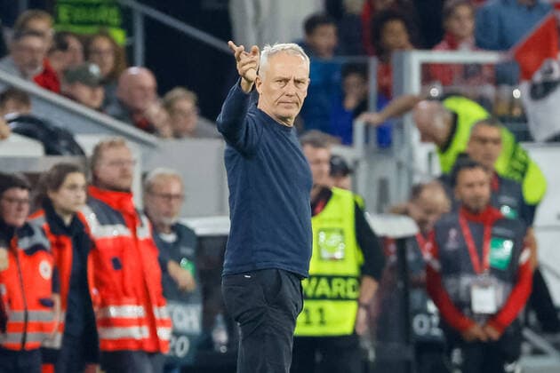 Christian Streich SC Freiburg, coach gesture, gestures , GER, SC Freiburg vs Olympiacos FC, football, UEFA Europa League, Matchday 5, group stage, 27 10 2022 GER, SC Freiburg vs Olympiacos FC, football, UEFA Europa League, Matchday 5, group stage, 27 10 2022 Freiburg im Breisgau, Germany Copyright: xEibner-Pressefoto GrantxHubbsx EP_GHS