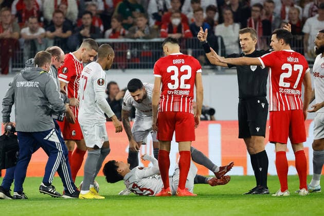 Inbeom Hwang Olympiacos FC, 33 down , GER, SC Freiburg vs Olympiacos FC, soccer, UEFA Europa League, Matchday 5, Group Stage, 27 10 2022 GER, SC Freiburg vs Olympiacos FC, soccer, UEFA Europa League, Matchday 5, Group Stage, 27 10 2022 Freiburg im Breisgau, Germany Copyright: xEibner-Pressefoto GrantxHubbsx EP_GHS