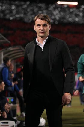 CRVENA ZVEZDA vs TRABZONSPOR MILOS MILOJEVIC coach football Crvena zvezda against Trabzonspor UEFA Europa league, Rajko Mitic stadium, Belgrade, 27.10.2022 Foto: FOOTBALL, UEFA EUROPA LEAGUE, CRVENA ZVEZDA, RED STAR, TRABZONSPOR Belgrade Rajko Mitic stadium Serbia Copyright: xMarkoxMetlas xMNxPressx