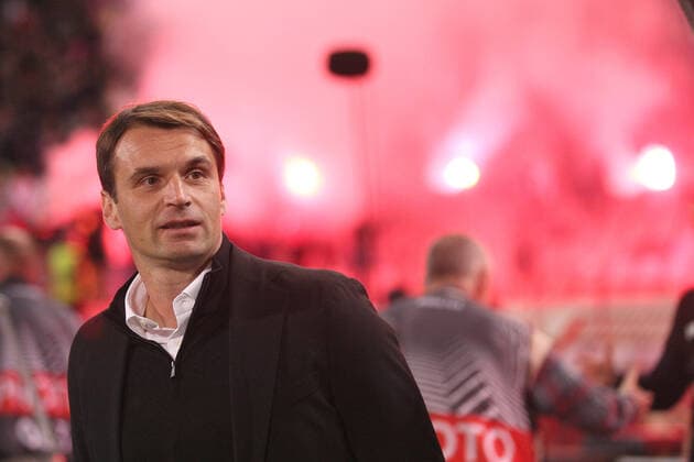 CRVENA ZVEZDA vs TRABZONSPOR MILOS MILOJEVIC coach football Crvena zvezda against Trabzonspor UEFA Europa league, Rajko Mitic stadium, Belgrade, 27.10.2022 Foto: FOOTBALL, UEFA EUROPA LEAGUE, CRVENA ZVEZDA, RED STAR, TRABZONSPOR Belgrade Rajko Mitic stadium Serbia Copyright: xMarkoxMetlas xMNxPressx