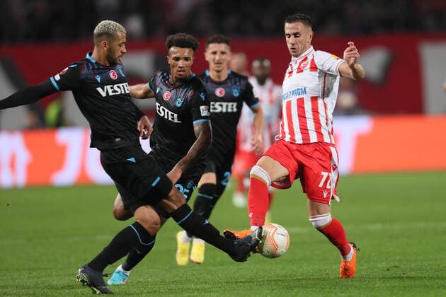 CRVENA ZVEZDA vs TRABZONSPOR ALEKSANDAR PESIC vs VITOR HUGO football Crvena zvezda against Trabzonspor UEFA Europa league, Rajko Mitic stadium, Belgrade, 27.10.2022 Foto: FOOTBALL, UEFA EUROPA LEAGUE, CRVENA ZVEZDA, RED STAR, TRABZONSPOR Belgrade Rajko Mitic stadium Serbia Copyright: xMarkoxMetlas xMNxPressx