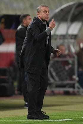 CRVENA ZVEZDA vs TRABZONSPOR ABDULLAH AVCI coach football Crvena zvezda against Trabzonspor UEFA Europa league, Rajko Mitic stadium, Belgrade, 27.10.2022 Foto: FOOTBALL, UEFA EUROPA LEAGUE, CRVENA ZVEZDA, RED STAR, TRABZONSPOR Belgrade Rajko Mitic stadium Serbia Copyright: xMarkoxMetlas xMNxPressx