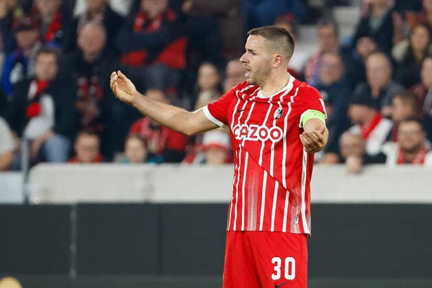 Christian Guenter SC Freiburg, 30 claimed , GER, SC Freiburg vs Olympiacos FC, Football, UEFA Europa League, Matchday 5, Group Stage, 27 10 2022 GER, SC Freiburg vs Olympiacos FC, Football, UEFA Europa League, Matchday 5, Group Stage, 27 10 2022 Freiburg im Breisgau, Germany. Copyright: xEibner-Pressefoto GrantxHubbsx EP_GHS