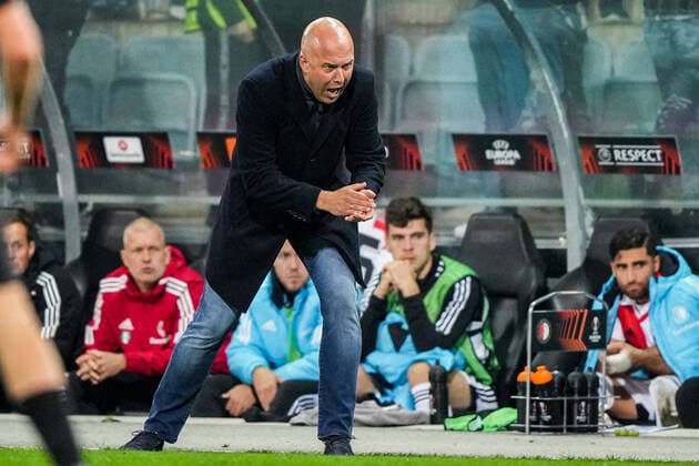 UEFA Europa League: SK Sturm Graz v Feyenoord Graz - Feyenoord coach Arne Slot during the match between SK Sturm Graz v Feyenoord at Stadion Graz-Liebenau on 27 October 2022 in Graz, Austria. Copyright: xTomxBodex