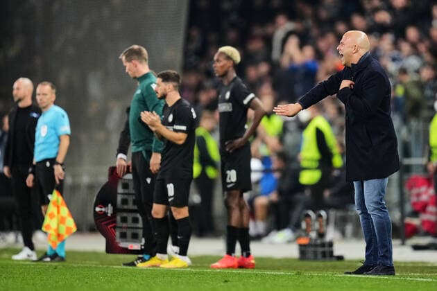 UEFA Europa League: SK Sturm Graz v Feyenoord Graz - Feyenoord coach Arne Slot during the match between SK Sturm Graz v Feyenoord at Stadion Graz-Liebenau (Merkur Arena) on 27 October 2022 in Graz, Austria. Copyright: xYannickxVerhoevenx