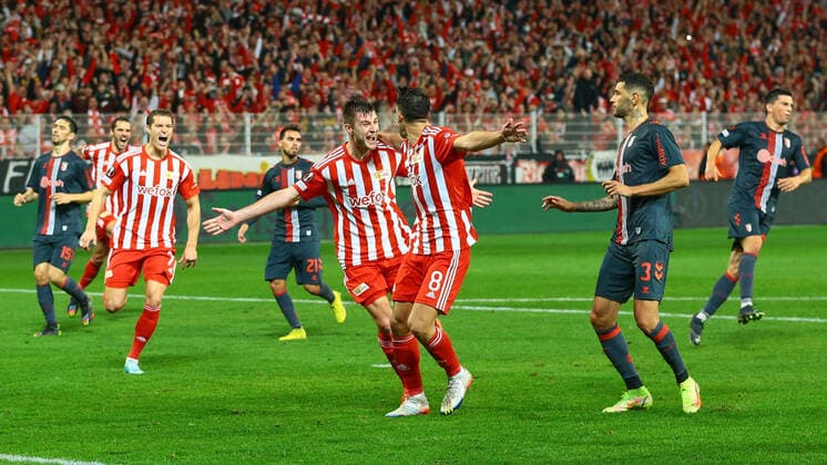 27 10 2022, xtgx, football UEFA Europa League, 1 FC Union Berlin Sporting Braga emspor, v l Robin Knoche Union Berlin, 31 Jubel, Torjubel, jubelt über das Tor, celebrate the goal, celebration DFL DFB REGULATIONS PROHIBIT ANY USE OF PHOTOGRAPHS as IMAGE SEQUENCES and or QUASI VIDEO Berlin