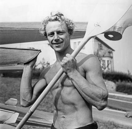 ARKIV 1948. Svenske kanotkungen Gert Fredriksson, sexfaldig olympisk guldmedaljör 1948-1960. KANOT x194x *** ARCHIVE 1948 Swedish canoeing legend Gert Fredriksson, six-time Olympic gold medalist 1948 1960 CANOEING x194x,  Copyright: xPRESSENSxBILD TTx GERT FREDRIKSSON