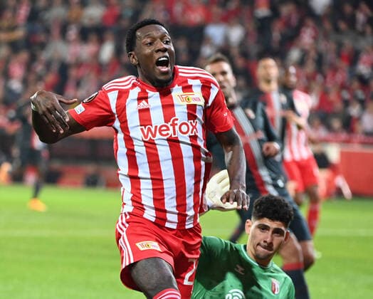 Football, men, season 2022 2023, Europa League Group D, Matchday 5 1 FC Union Berlin SC Sporting Braga 1 0 , v l Sheraldo Becker 1 FC Union , goalkeeper Matheus SC Sporting Braga , 27 10 2022, Copyright: xMatthiasxKochx