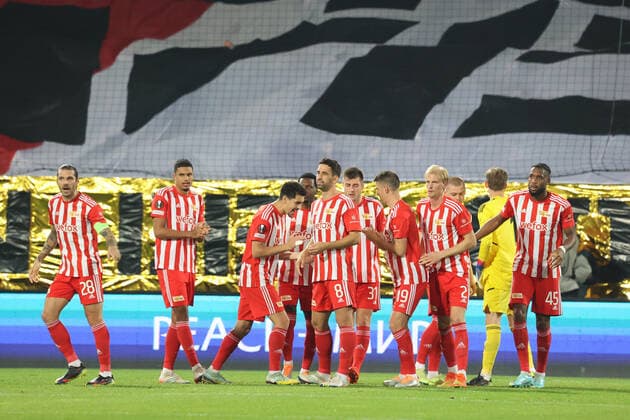 DEU, Europa League, 1 FC Union vs SC Braga, 27 10 2022, Stadion Alte Foersterei, Berlin, DEU, Europa League, 1 FC Union vs SC Braga, in picture Unioner Spielerkreis DFL regulations prohibit any use of Photographs as image sequences and or quasi video Foto Juergen Engler nordphoto GmbH JuergenxEngler nph00076