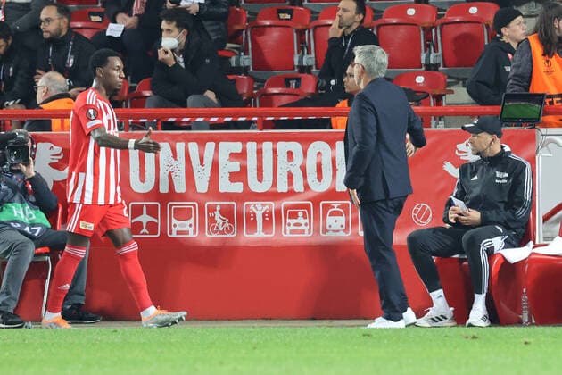 DEU, Europa League, 1 FC Union vs SC Braga, 27 10 2022, Stadion Alte Foersterei, Berlin, DEU, Europa League, 1 FC Union vs SC Braga, in picture Head Coach Head Coach Urs Fischer 1 FC Union Berlin , Co Coach Markus Hoffmann 1 FC Union Berlin , Co Coach Sebastian Boenig 1 FC Union Berlin , Sheraldo Becker 1 FC Union Berlin 27 DFL regulations prohibit any use of Photographs as image sequences and or quasi video Foto Juergen Engler nordphoto GmbH JuergenxEngler nph00076