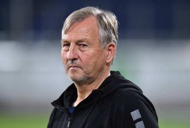 Soccer Women Flyeralarm Bundesliga Season 2022 2023 6 Matchday MSV Duisburg 1 FC Cologne on 28 10 2022 at Schauinsland Reisen Arena in Duisburg Walter Schneck Coach MSV Duisburg North Rhine Westphalia Germany