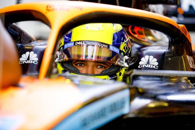 NORRIS Lando (gbr), McLaren F1 Team MCL36, portrait during the Formula 1 Grand Premio de la Ciudad de Mexico 2022, Mexican Grand Prix 2022, 20th round of the 2022 FIA Formula One World Championship, WM, Weltmeisterschaft from October 28 to 30, 2022 on the Autodromo Hermanos Rodriguez, in Mexico City, Mexico - F1 - MEXICO CITY GRAND PRIX 2022 DPPI Panoramic  _R3_1261