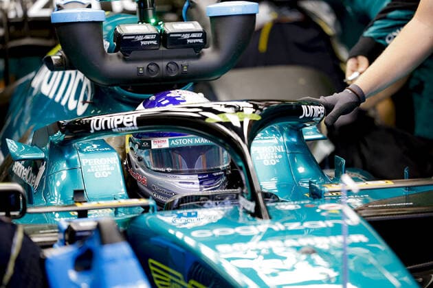 VETTEL Sebastian (ger), Aston Martin F1 Team AMR22, portrait during the Formula 1 Grand Premio de la Ciudad de Mexico 2022, Mexican Grand Prix 2022, 20th round of the 2022 FIA Formula One World Championship, WM, Weltmeisterschaft from October 28 to 30, 2022 on the Autodromo Hermanos Rodriguez, in Mexico City, Mexico - F1 - MEXICO CITY GRAND PRIX 2022 DPPI Panoramic  _R3_1321