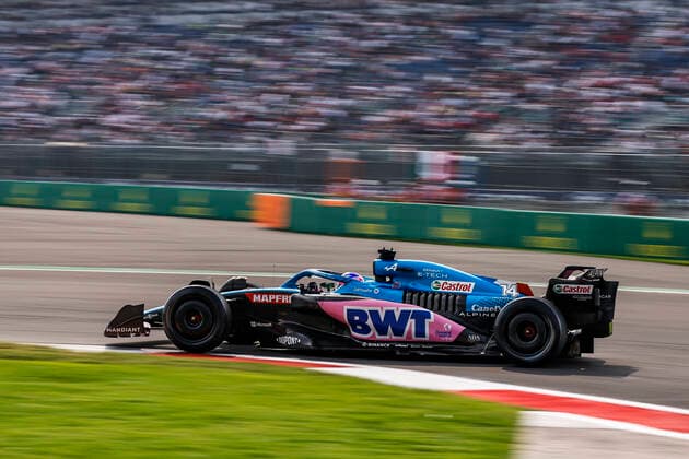 14 ALONSO Fernando (spa), Alpine F1 Team A522, action during the Formula 1 Grand Premio de la Ciudad de Mexico 2022, Mexican Grand Prix 2022, 20th round of the 2022 FIA Formula One World Championship, WM, Weltmeisterschaft from October 28 to 30, 2022 on the Autodromo Hermanos Rodriguez, in Mexico City, Mexico - F1 - MEXICO CITY GRAND PRIX 2022 DPPI Panoramic  00122045__R5_1018