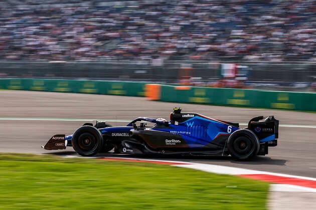 06 LATIFI Nicholas (can), Williams Racing FW44, action during the Formula 1 Grand Premio de la Ciudad de Mexico 2022, Mexican Grand Prix 2022, 20th round of the 2022 FIA Formula One World Championship, WM, Weltmeisterschaft from October 28 to 30, 2022 on the Autodromo Hermanos Rodriguez, in Mexico City, Mexico - F1 - MEXICO CITY GRAND PRIX 2022 DPPI Panoramic  00122045__R5_1029